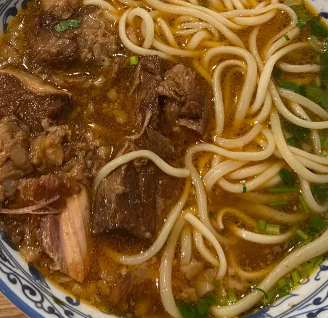 ​​Taklamakan | Munich’s Best €9.9 Beef Noodles​​ 🍜💥