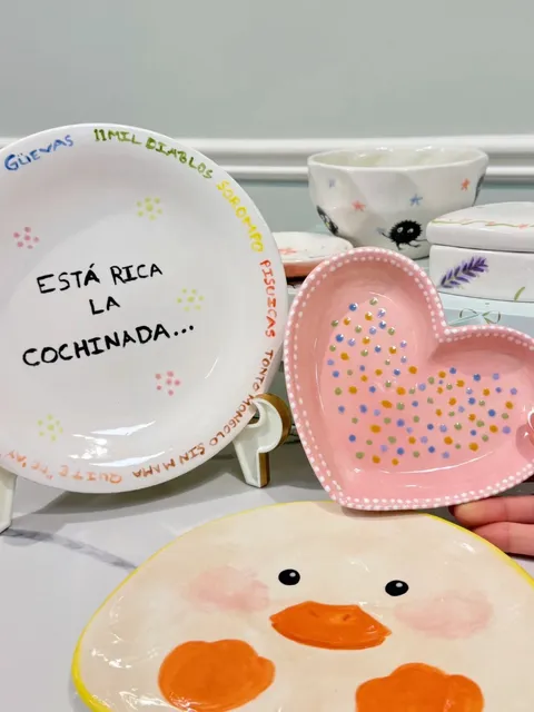 Toronto's Most Therapeutic Pottery Studio 🎨 Weekend Stress Relief!