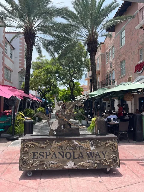  Hot Find in Miami Beach! New Chinese Restaurant Alert! 🇺🇸