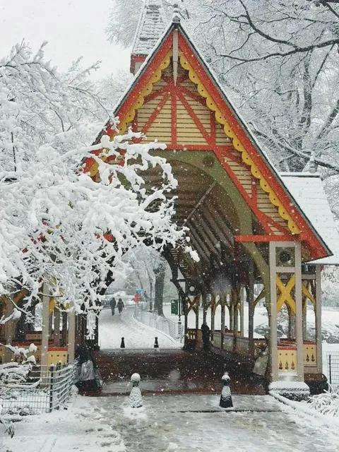 When New York Snows, The City Whispers Romance ❄️