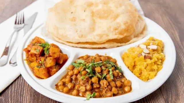 Halwa Puri in London