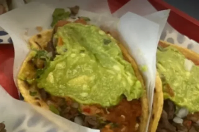 King of San Diego Tacos: Tacos El Gordo