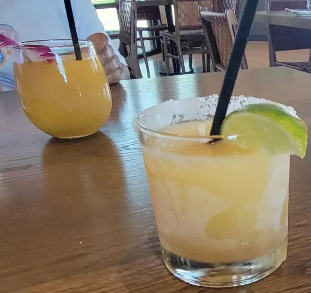 An Amazing Dining Experience with Delicious Food! 🎉🍝