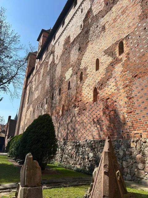 Gdańsk: Since You're Here, Visit Malbork Castle! 🏰✨