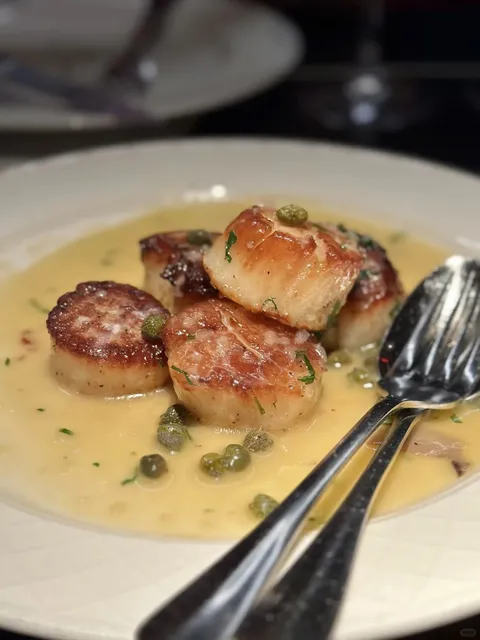 New York's Wellington  beef-- Harry's