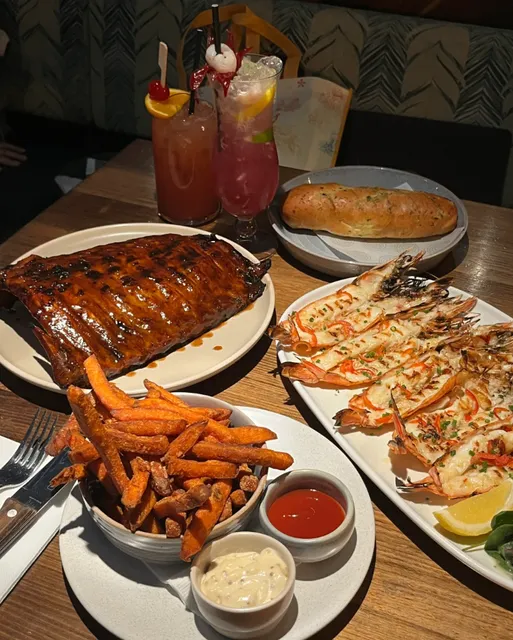 Gold Coast Must-Eat Alert! Hurricane's Grill 🍖🔥