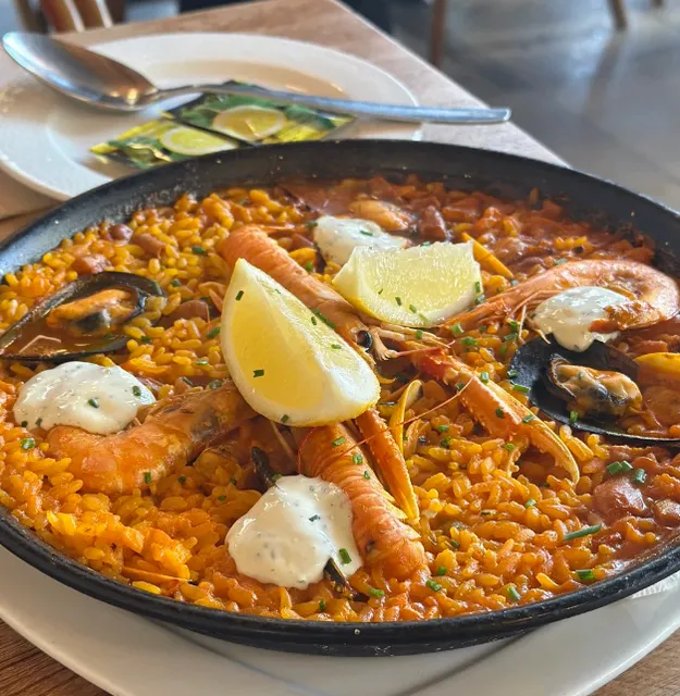 🍖 Restaurante El Traga: Seville’s Local Favorite