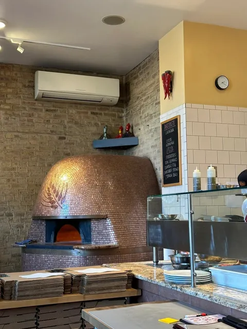 Chicago’s Best Neapolitan Pizza — Spacca Napoli 🍕