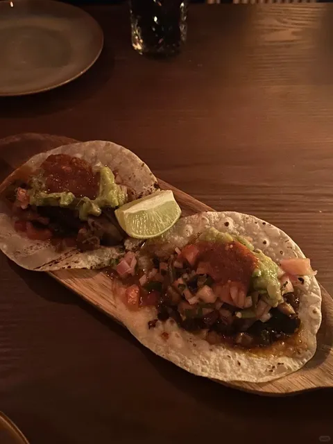 🦆 NYC's Best Duck Spot | Golden Wuish