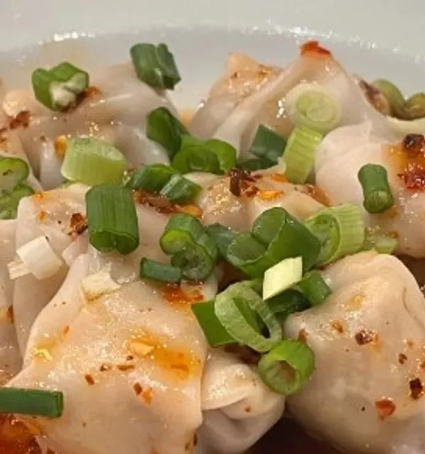 🥢 Flock to the Wok | Savannah's Fun & Funky Pan-Asian Eatery