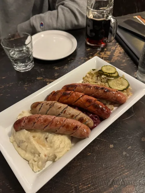 🐾 Lake Tahoe Food Diary (Dog-Friendly Edition!) 🐾