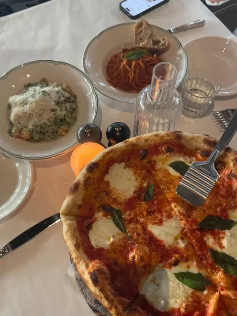 🇮🇹 Columbus Easton Restaurant | Bar Italia 🍕