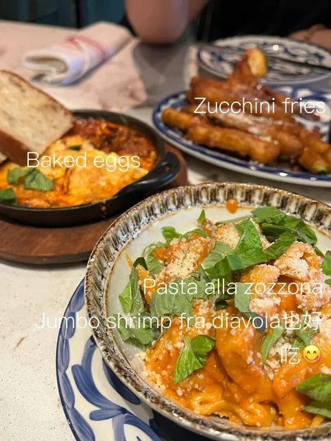 🇮🇹 Italian Brunch Buffet with AMAZING Veggie Pizza! 🍕✨