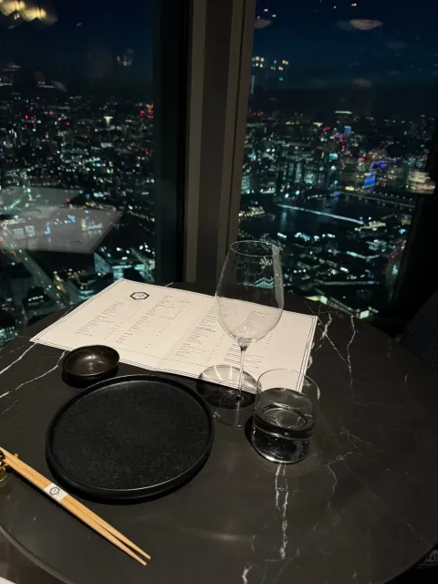 Dining in the Sky – WOW! 🌆✨🍽️