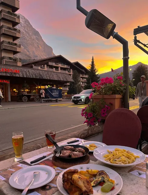 This Grindelwald Pizza Spot Left Me Speechless with Its Views 🍕