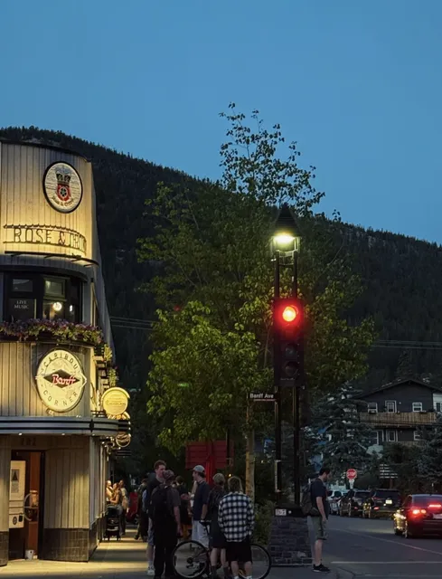 ​​Banff Moments & Bites | Sunset Feasts & Steakhouse Nights​​ 🏔️🍖