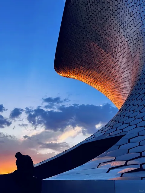 💖🎨 Love Eternal: Museo Soumaya 