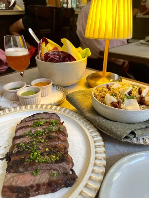 Sydney’s! Sydney’s! Sydney’s!!!