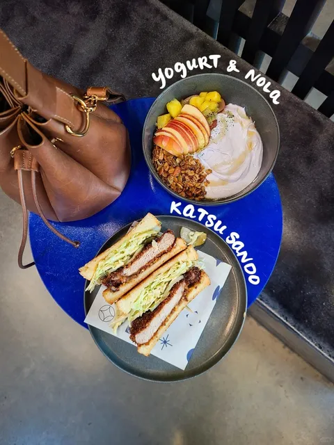 North Carolina Dining Adventure | Hex Coffee in Charlotte