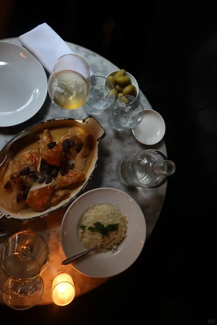 🇬🇧 ​​Noble Rot: A Parisian Dream Hidden in Soho!​​ 🍷✨