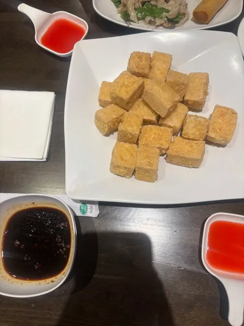 A Casual Chinese Lunch on a Scorching Day