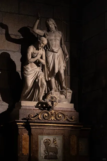 🇫🇷 Saint-Malo: Parisians' Secret Seaside Escape 🌊✨