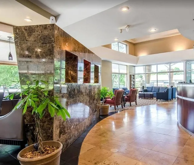 Comfort Suites: A Weekend Stay Full of Pleasant Surprises!