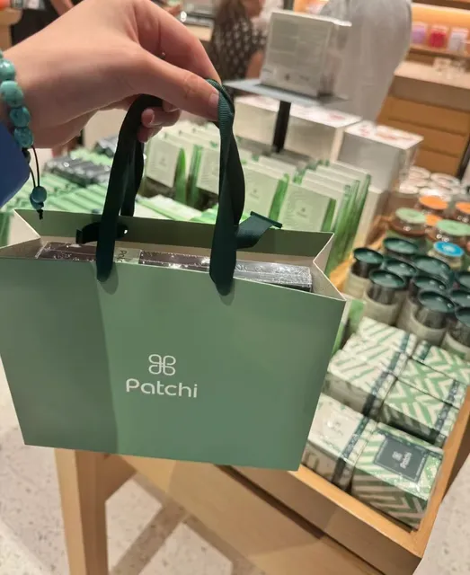 So delicious the Patchi Chocolate !！