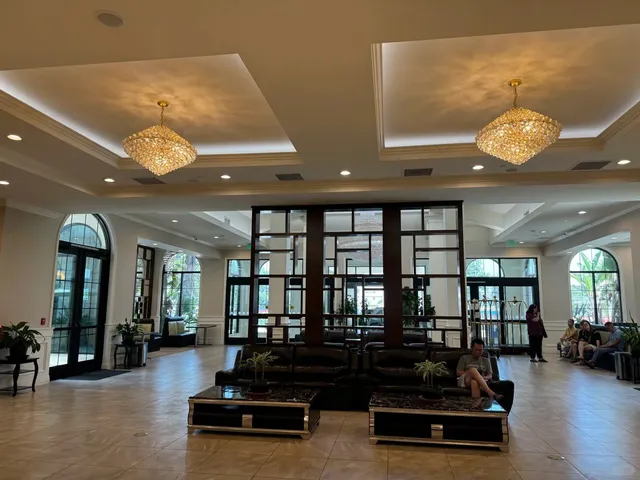 🇺🇸｜ Budget-Friendly Stay in LA: Holiday Inn San Gabriel 🏨