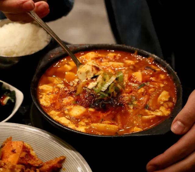 ​​Vienna’s Korean Comfort Food | Sura Korean Restaurant​​ 🇰🇷🍲