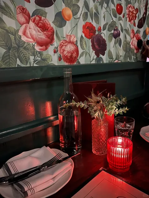 Donna‘s 🇮🇹 Los Angeles | Perfect Pasta & Tiramisu