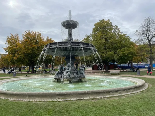  The Heart of Germany – Stuttgart 🎃🎨🏨🚗🏎️🚘!