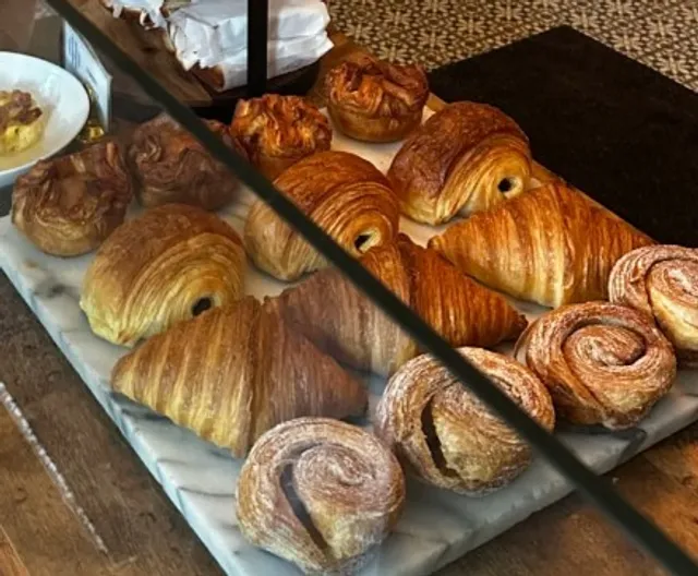 Madeleine Bakery | A Taste of Paris in the Heart of Pittsburgh 🥐