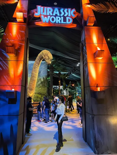 Houston Weekend Spot: Jurassic World Immersive Exhibit Arrives! 🎉