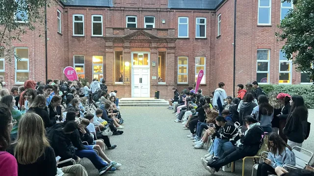 🇬🇧 Unforgettable Eastbourne: A Summer of Sun, Sea & Study