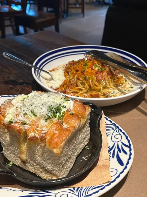 ​​🇨🇦 Toronto's Best Spot for Italian Foodies 🍝