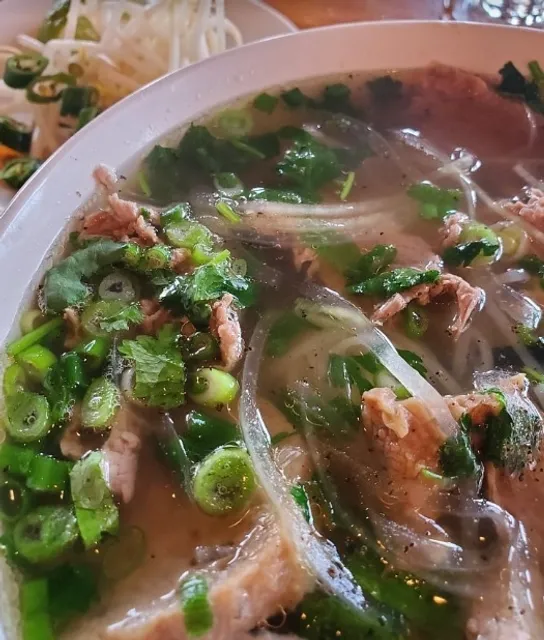 A Weekend at Saigon Cafe