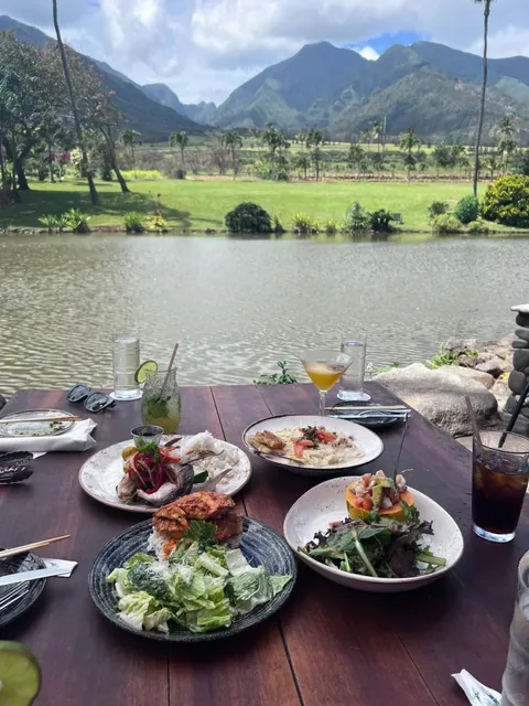 Who says Maui isn’t delicious? A brunch that’s like a hidden paradise!