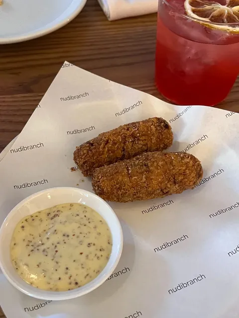 Nudibranch 🌟 | Eating a Piece of Cloud ☁️🍴