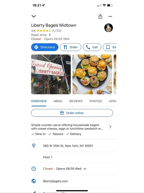 The most gorgeous Bagel shop in New York! 🌺