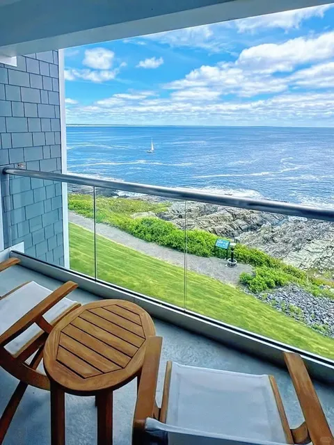 Boston's Ultimate Coastal Escape 🏔️ | Cliff House Maine Review  