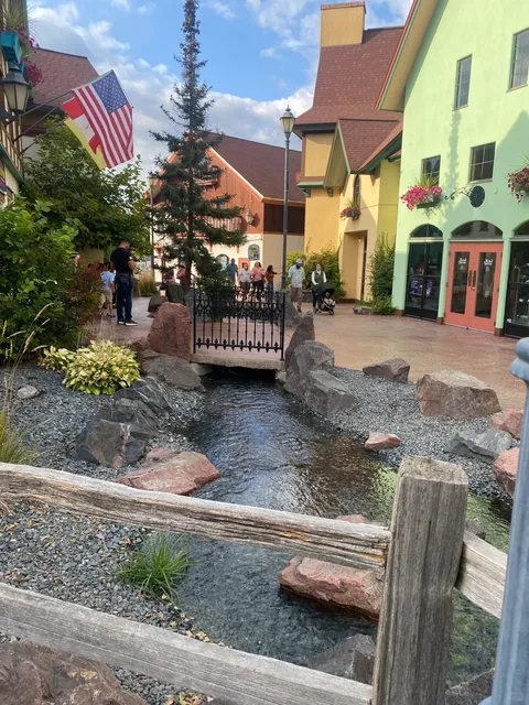 🇩🇪 Frankenmuth – Michigan’s Little German Town 🍂🏘️