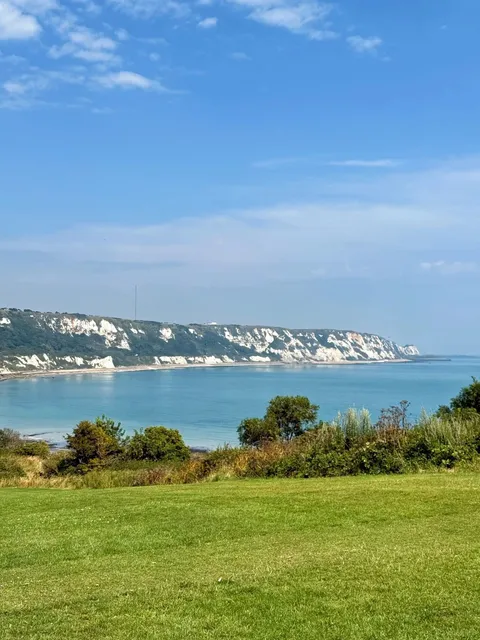 🇬🇧 Folkestone Day Trip: A Slice of "Little South France" Near London