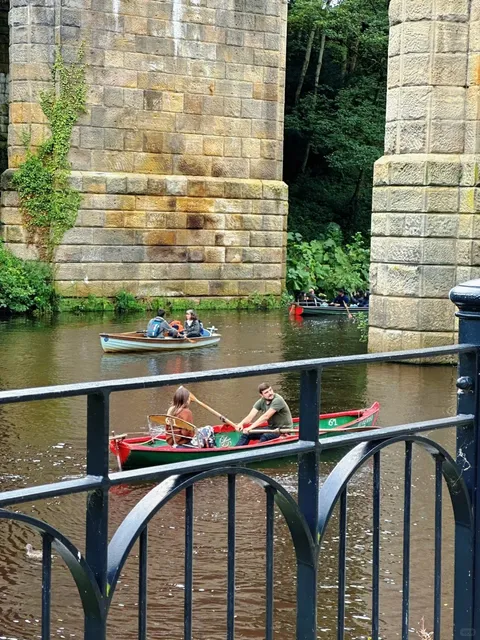 🇬🇧 Knaresborough | Rowing Through a Fairytale Town 🚣♀️✨