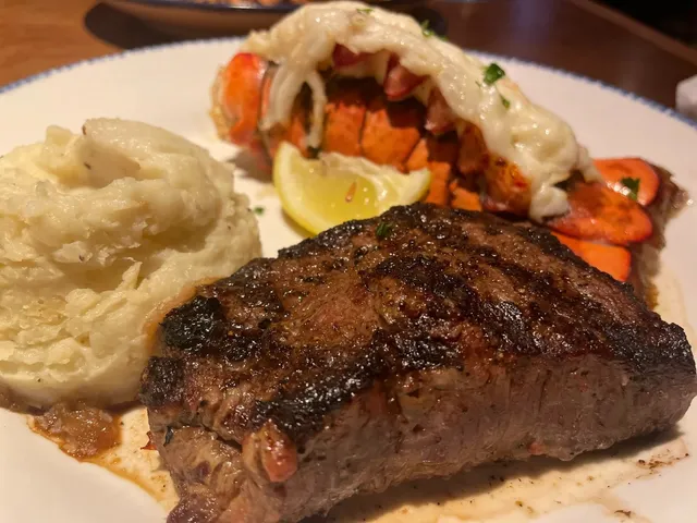 Spokane’s Red Lobster – A Consistently Satisfying Seafood Experience