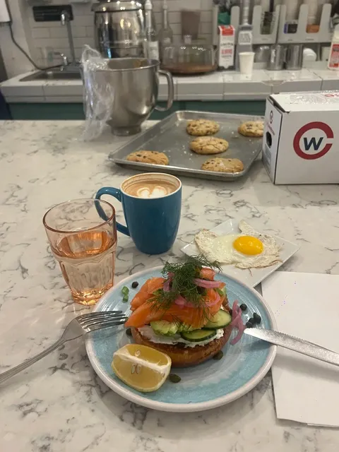 La Parisienne | A French Café on New York Streets 🍴