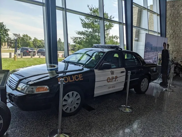 🇨🇦 Toronto Day Trip | Ontario Provincial Police Museum 👮♂️