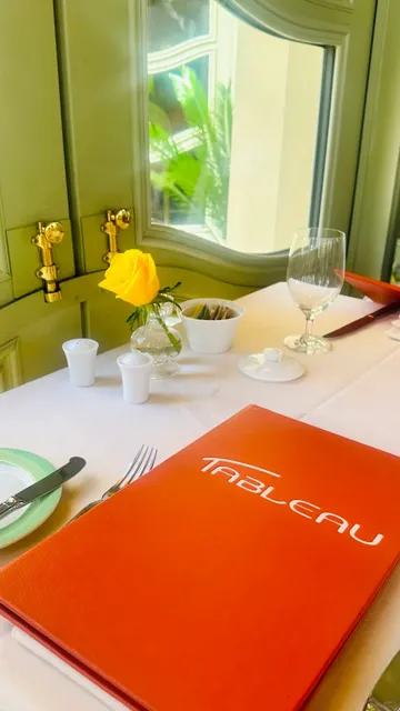 🇺🇸 Las Vegas | Castle-Styled Garden Park Restaurant 🏰🌷