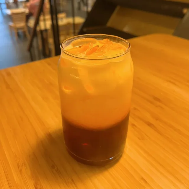 🍜 Buzz-Worthy Ramen Spot in Suwanee | Hive Booths & Tasty Bowls