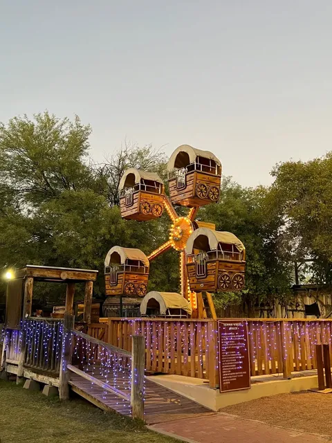 🤠 Trail Dust Town – A Fun Western-Style Experience in Tucson!